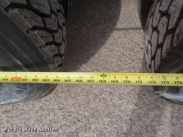 image for item DK3674 2012 International TranStar 8600  semi truck