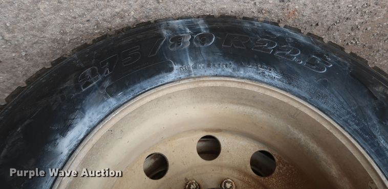 image for item DK3675 2012 International TranStar 8600  semi truck