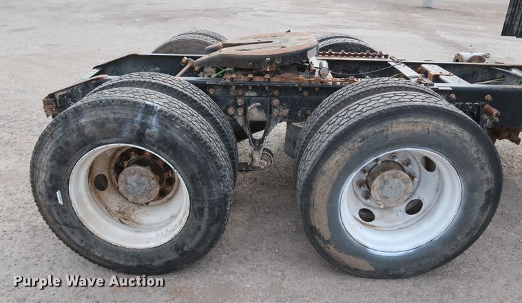 image for item DK3676 2007 International 9200i Eagle  semi truck