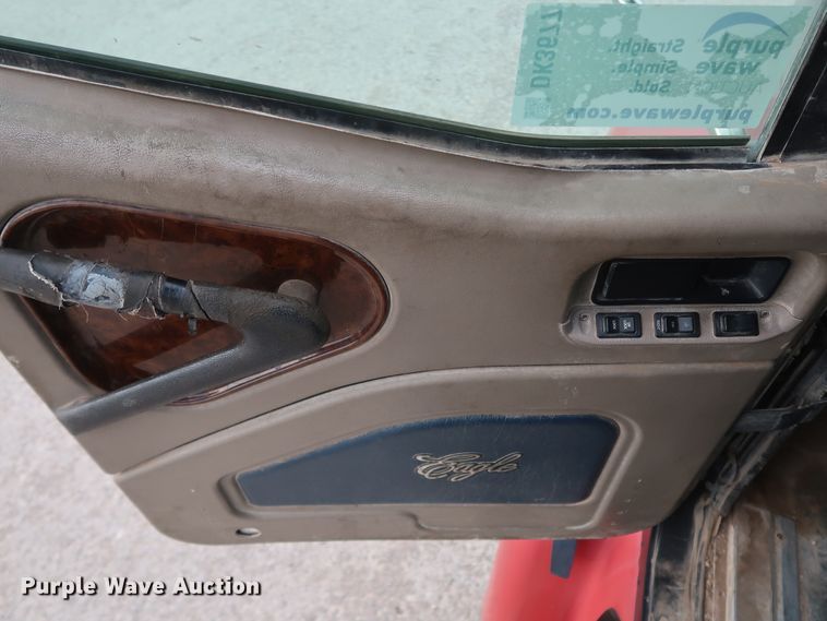 image for item DK3677 2007 International 9200i Eagle  semi truck