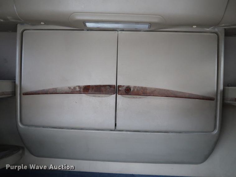 image for item DK3677 2007 International 9200i Eagle  semi truck