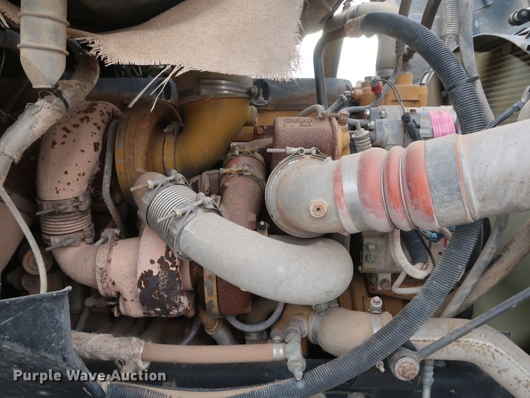 image for item DK3677 2007 International 9200i Eagle  semi truck