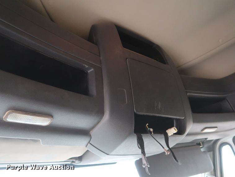 image for item DK3678 2012 International ProStar Plus 122  semi truck