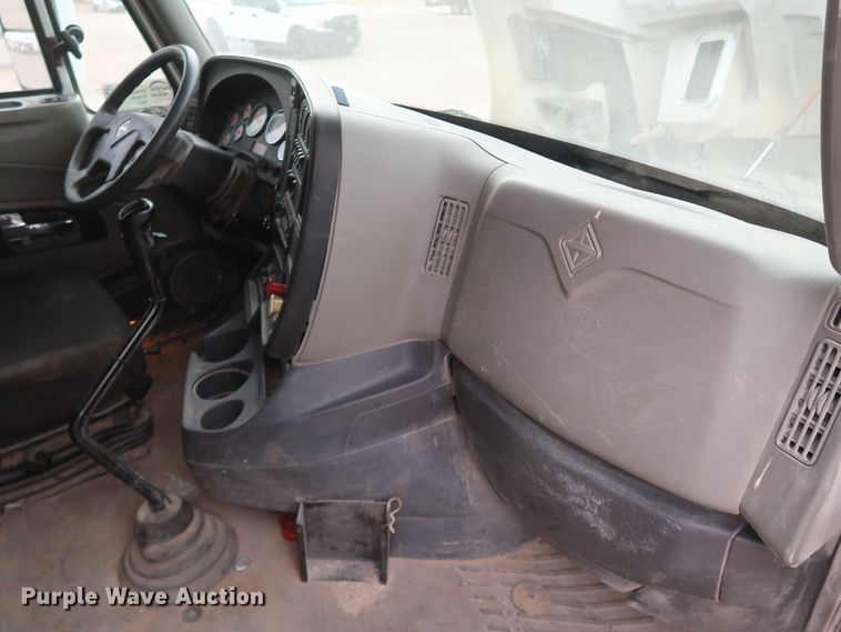 image for item DK3678 2012 International ProStar Plus 122  semi truck