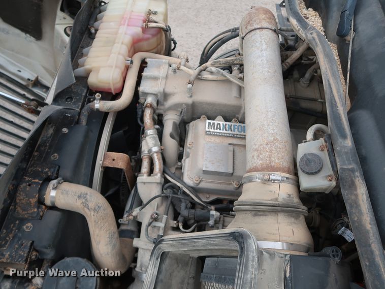 image for item DK3678 2012 International ProStar Plus 122  semi truck