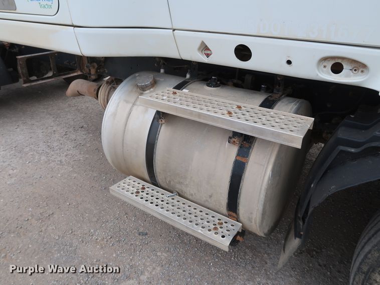 image for item DK3678 2012 International ProStar Plus 122  semi truck