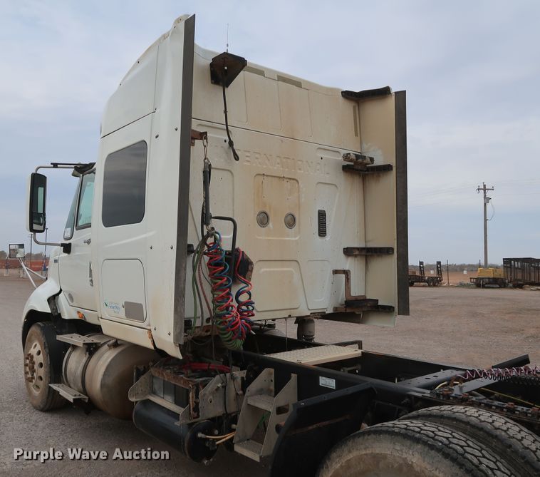 image for item DK3678 2012 International ProStar Plus 122  semi truck