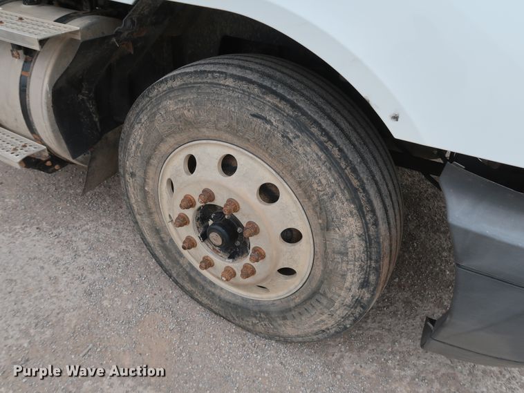 image for item DK3678 2012 International ProStar Plus 122  semi truck