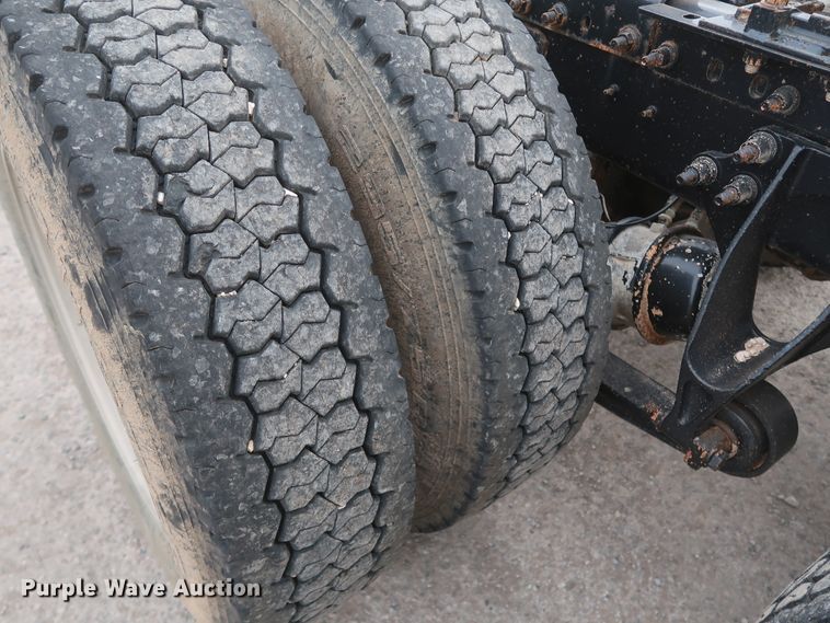 image for item DK3678 2012 International ProStar Plus 122  semi truck