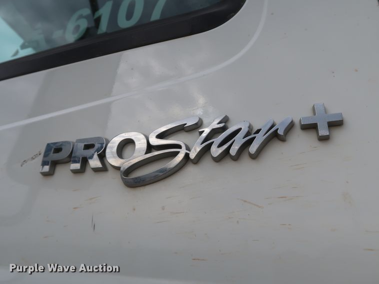 image for item DK3678 2012 International ProStar Plus 122  semi truck