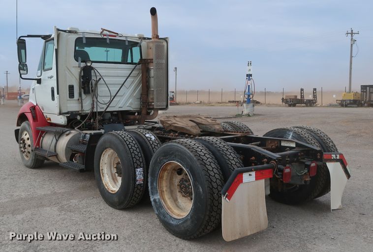 image for item DK3679 2012 International TranStar 8600  semi truck