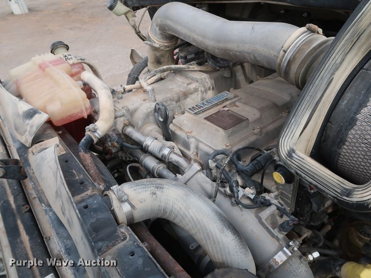 image for item DK3679 2012 International TranStar 8600  semi truck