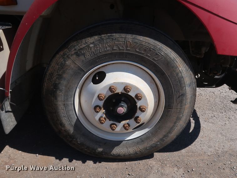 image for item DK3680 2012 International TranStar 8600  semi truck