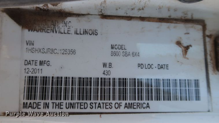 image for item DK3680 2012 International TranStar 8600  semi truck