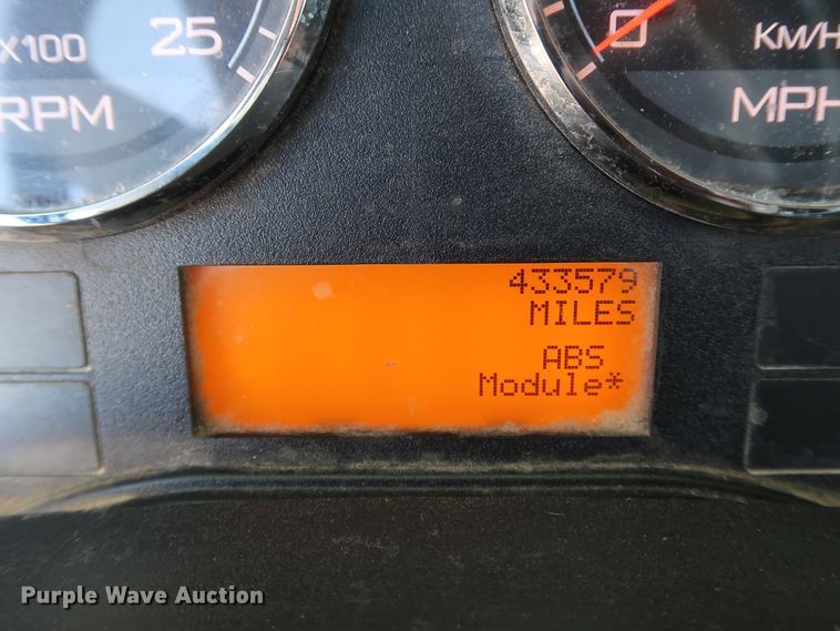 image for item DK3681 2012 International ProStar Plus 122  semi truck