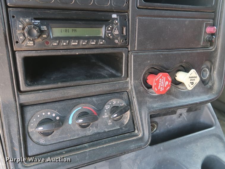 image for item DK3681 2012 International ProStar Plus 122  semi truck