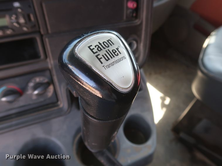 image for item DK3681 2012 International ProStar Plus 122  semi truck