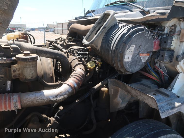 image for item DK3681 2012 International ProStar Plus 122  semi truck