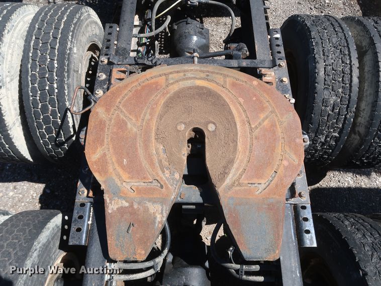 image for item DK3681 2012 International ProStar Plus 122  semi truck