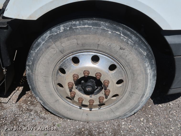 image for item DK3681 2012 International ProStar Plus 122  semi truck