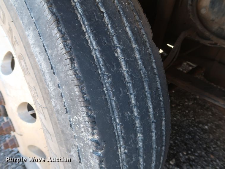 image for item DK3681 2012 International ProStar Plus 122  semi truck