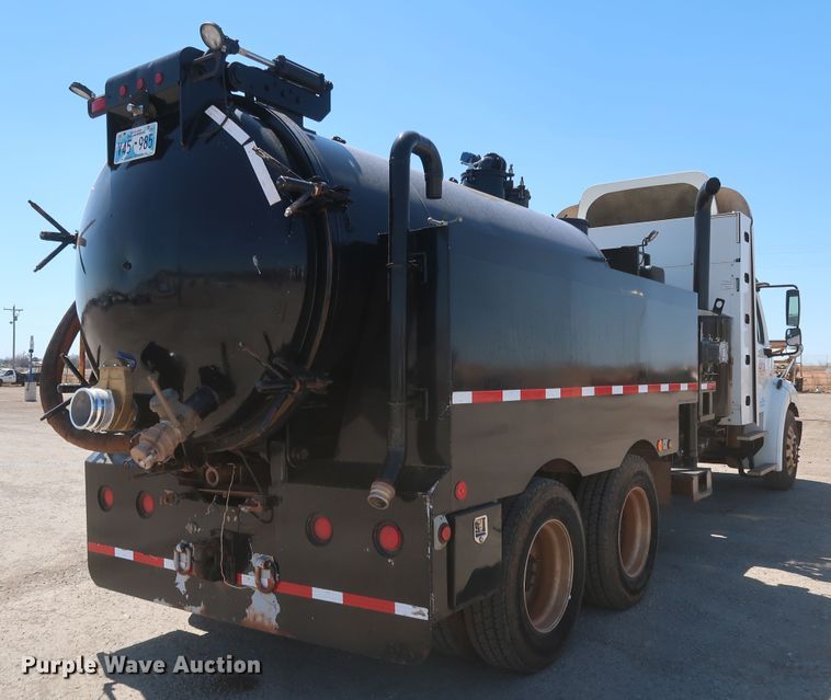 image for item DK3682 2011 Freightliner Business Class M2 112  vacuum truck
