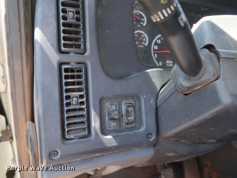 image for item DK3682 2011 Freightliner Business Class M2 112  vacuum truck