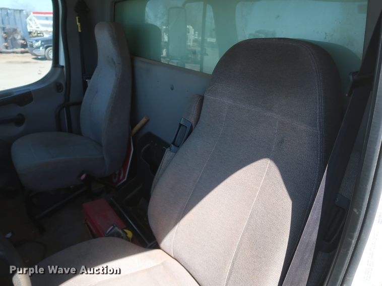 image for item DK3682 2011 Freightliner Business Class M2 112  vacuum truck