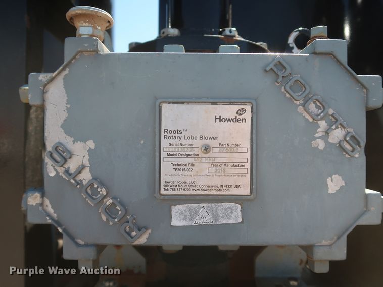 image for item DK3682 2011 Freightliner Business Class M2 112  vacuum truck