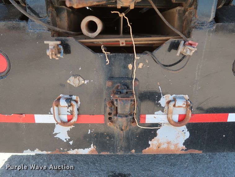 image for item DK3682 2011 Freightliner Business Class M2 112  vacuum truck