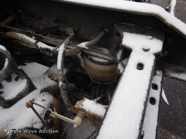 image for item DK4317 2007 Kenworth T800  semi truck