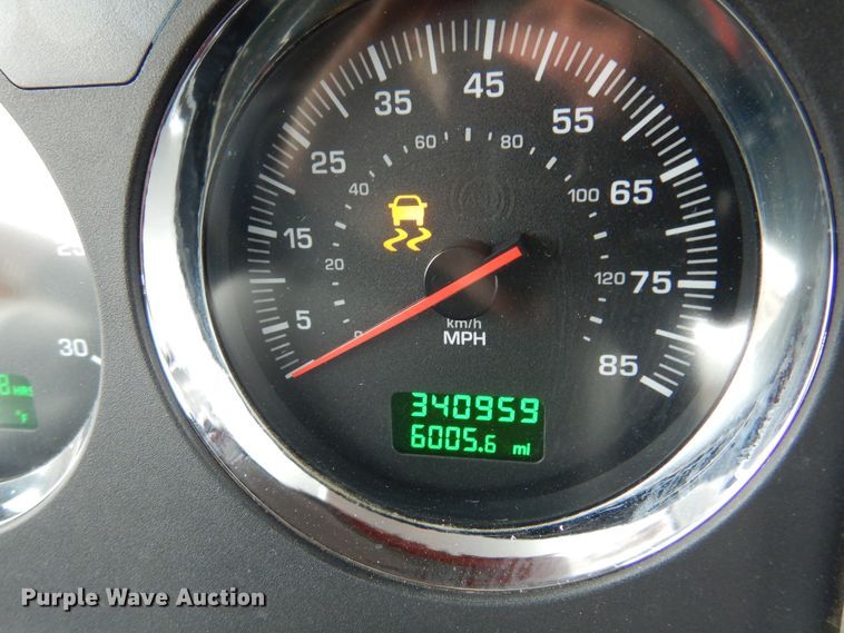 image for item DK4317 2007 Kenworth T800  semi truck