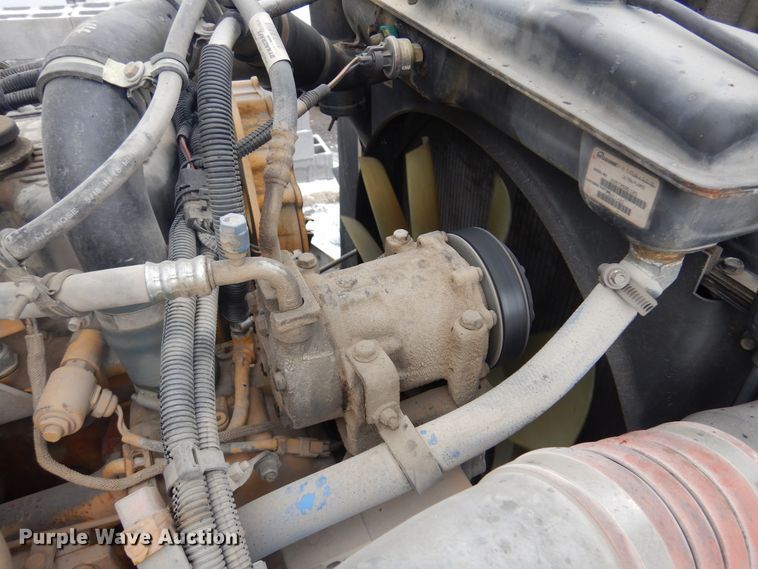 image for item DK4317 2007 Kenworth T800  semi truck