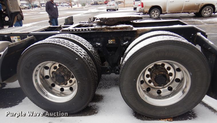 image for item DK4317 2007 Kenworth T800  semi truck