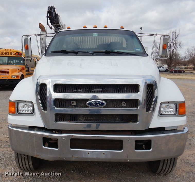 image for item DK4366 2006 Ford F750 Super Duty  utility / service truck