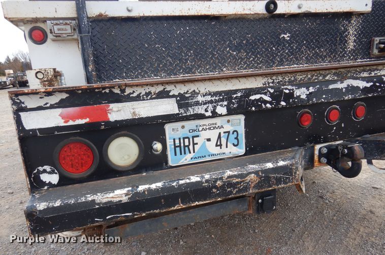 image for item DK4366 2006 Ford F750 Super Duty  utility / service truck