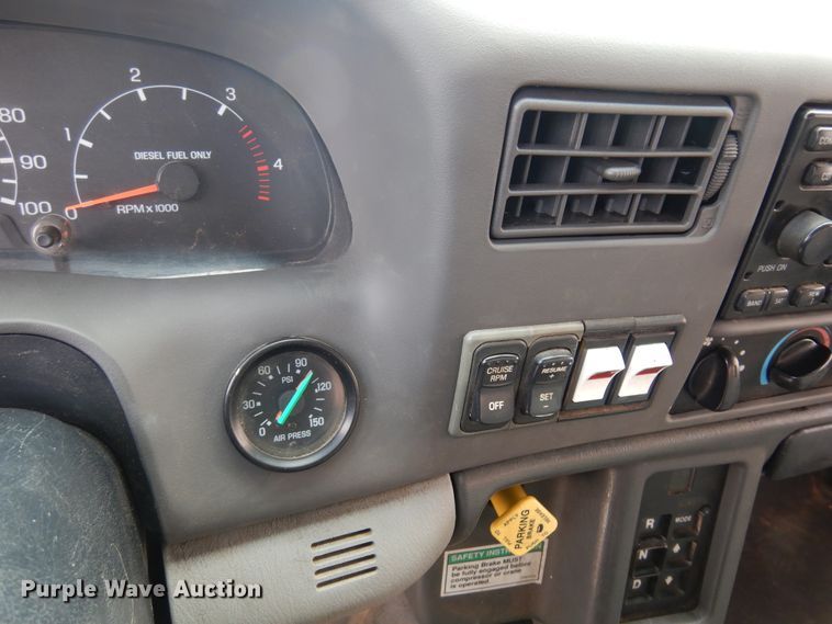 image for item DK4366 2006 Ford F750 Super Duty  utility / service truck