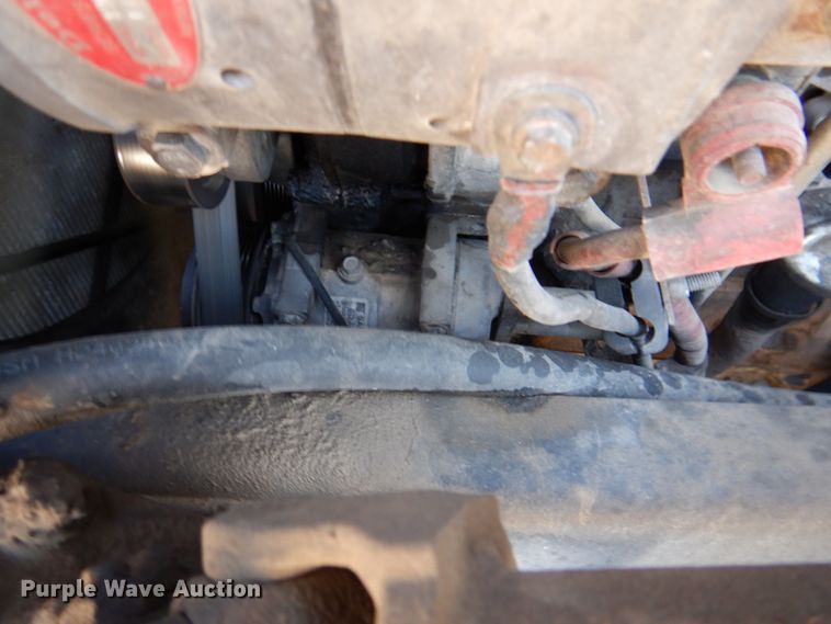 image for item DK8250 2006 Freightliner Columbia 120  semi truck