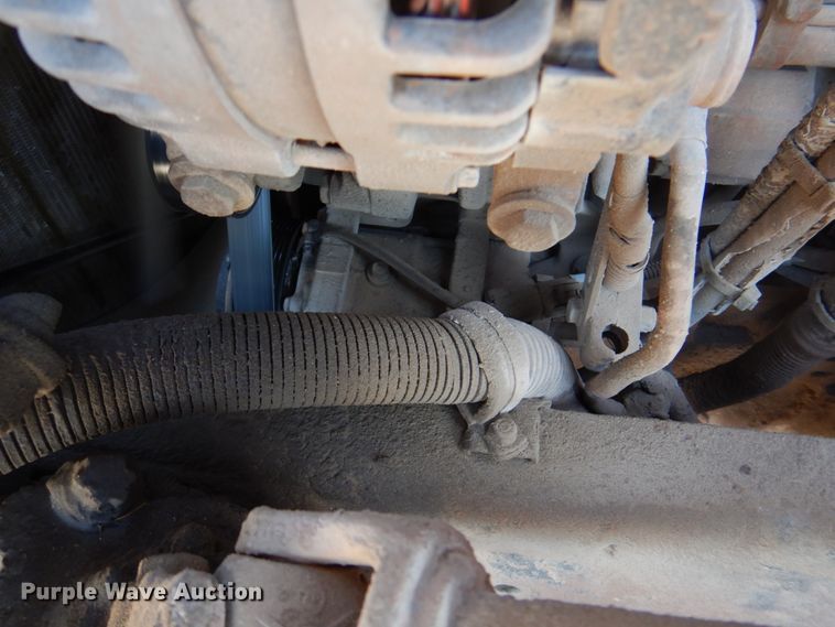 image for item DK8258 2006 Freightliner Columbia 120  feed delivery truck