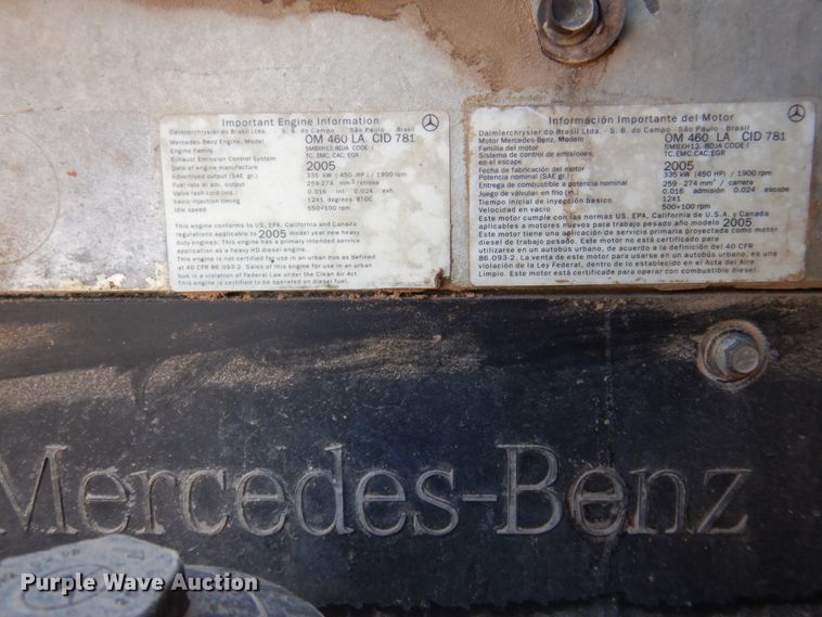 image for item DK8259 2006 Freightliner Columbia 120  feed delivery truck