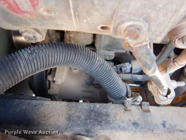 image for item DK8259 2006 Freightliner Columbia 120  feed delivery truck