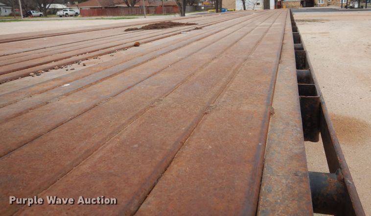 image for item DK8261 1997 Freuhauf PBFL-NF2S-45N  flatbed trailer