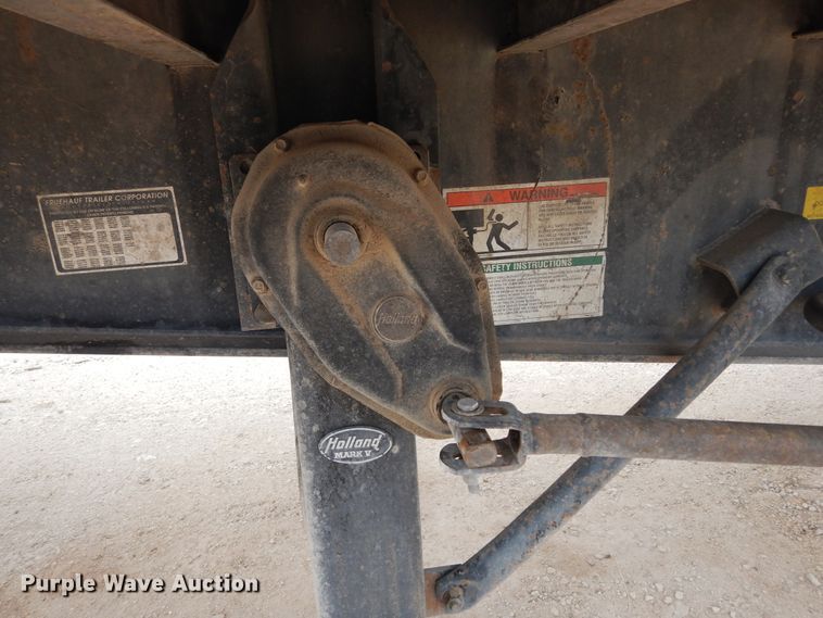 image for item DK8261 1997 Freuhauf PBFL-NF2S-45N  flatbed trailer