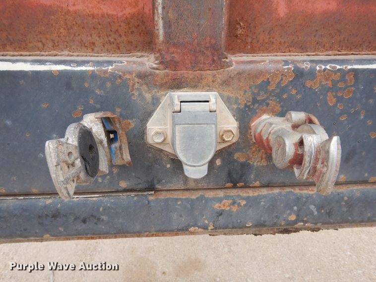 image for item DK8261 1997 Freuhauf PBFL-NF2S-45N  flatbed trailer