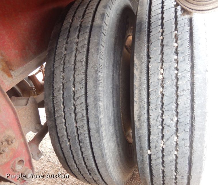 image for item DK8263 1981 Fontaine F5-40  flatbed trailer