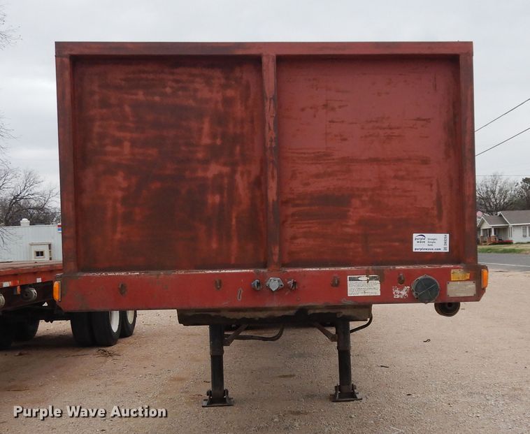 image for item DK8264 1996 Freuhauf PBA-NF2S-45N  flatbed trailer