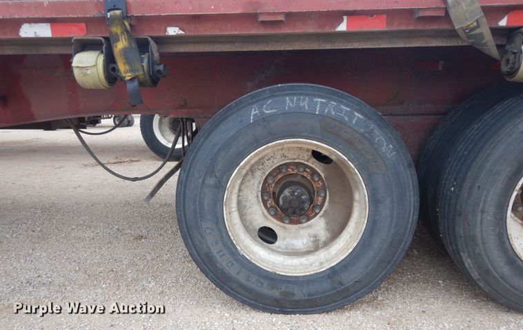image for item DK8264 1996 Freuhauf PBA-NF2S-45N  flatbed trailer