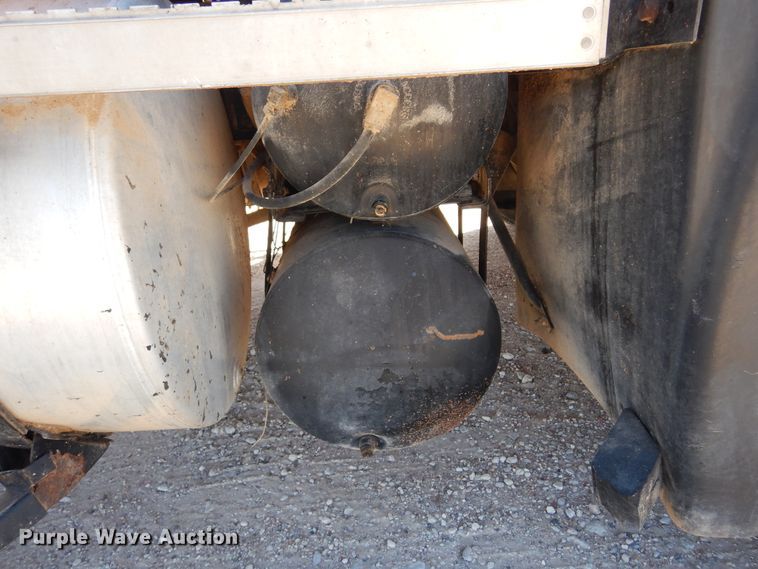 image for item DK8265 1999 Mack CH613  dump truck