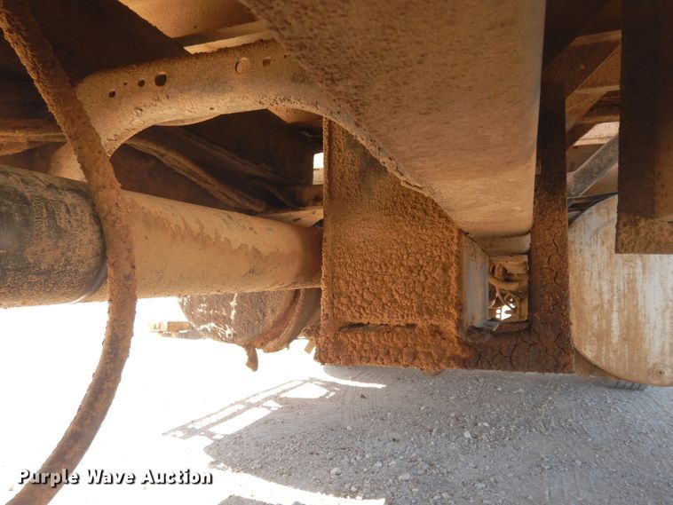 image for item DK8265 1999 Mack CH613  dump truck