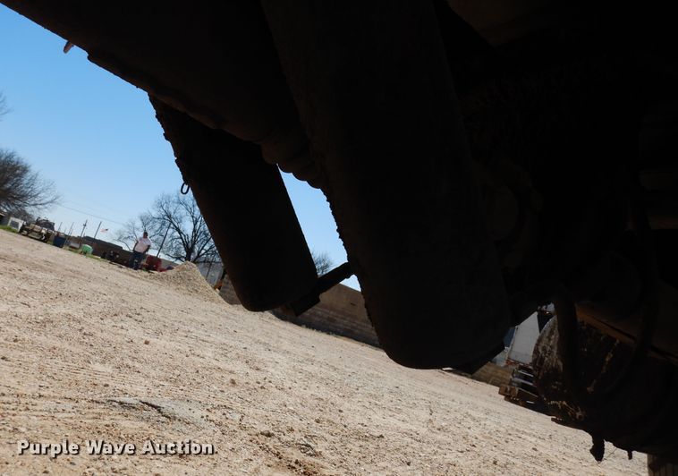 image for item DK8265 1999 Mack CH613  dump truck